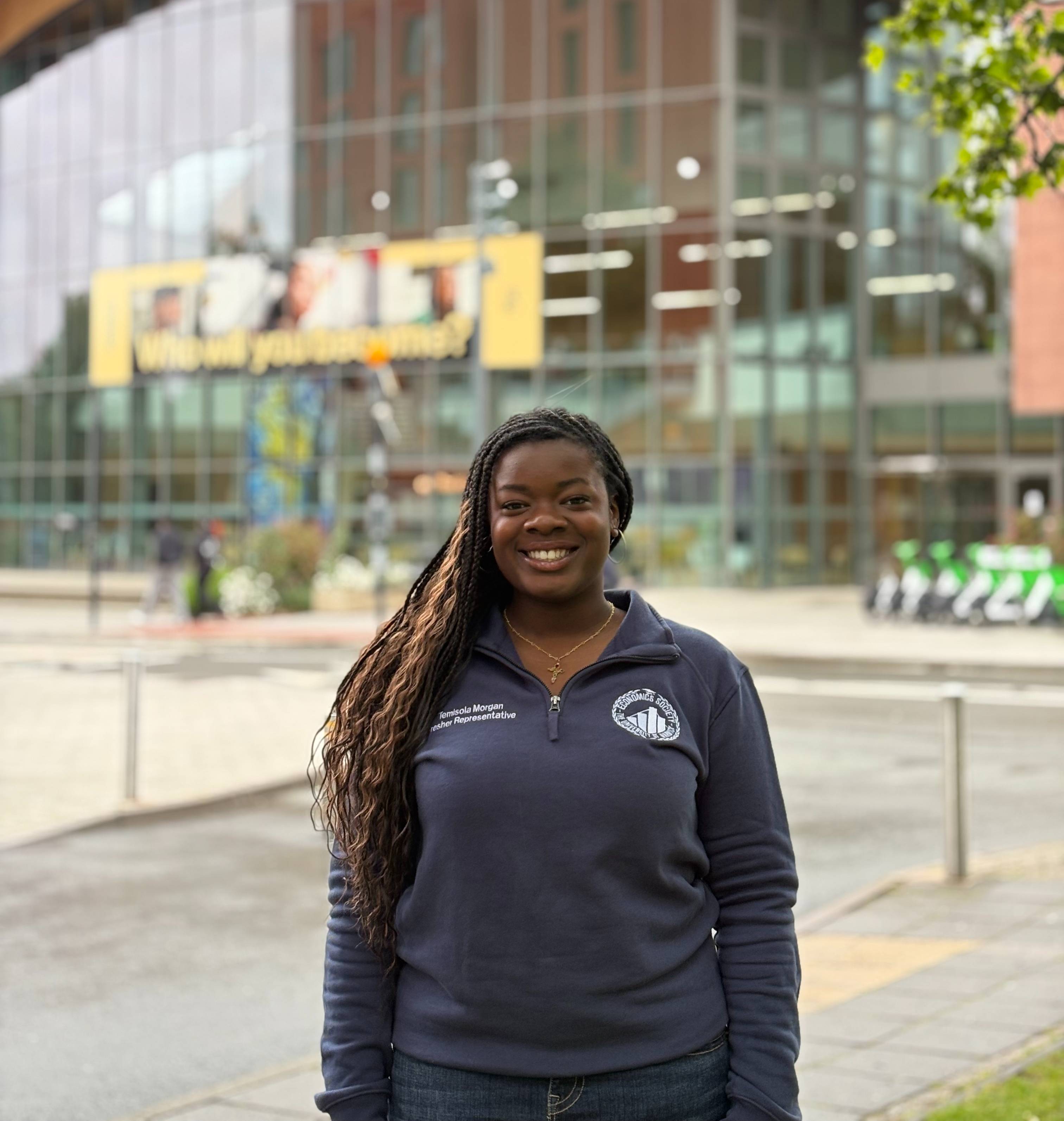 Temisola Morgan, Charity Officer